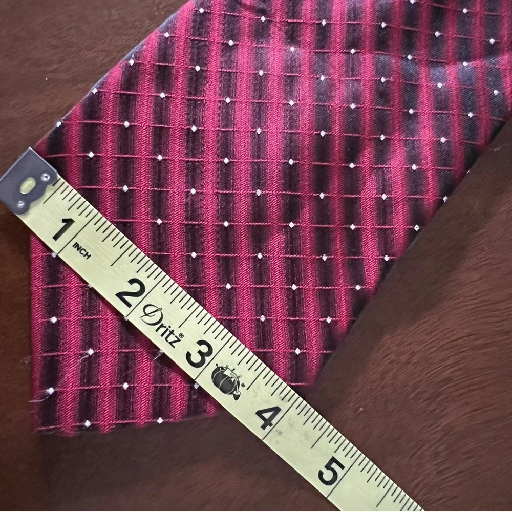 Men’s Ermenegildo Zegna Red Black Geometric Striped 100% Silk Tie Made in Italy